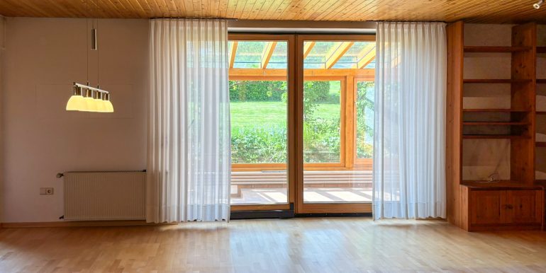 Wohnzimmer / Esszimmer EG rechts