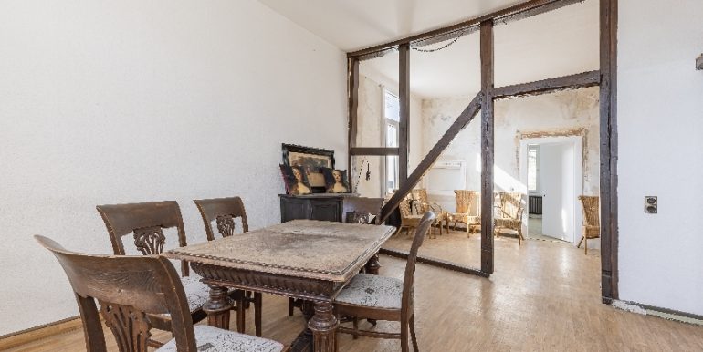 großzügige Räumlichkeiten