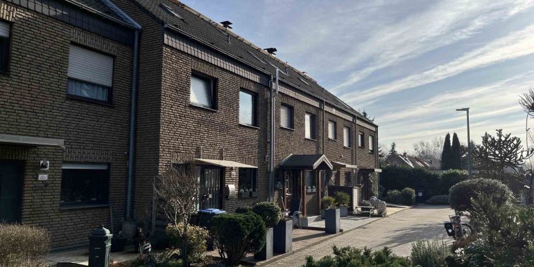 Modernes Reihenhaus in MO-Asberg