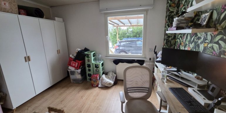 Büro im EG