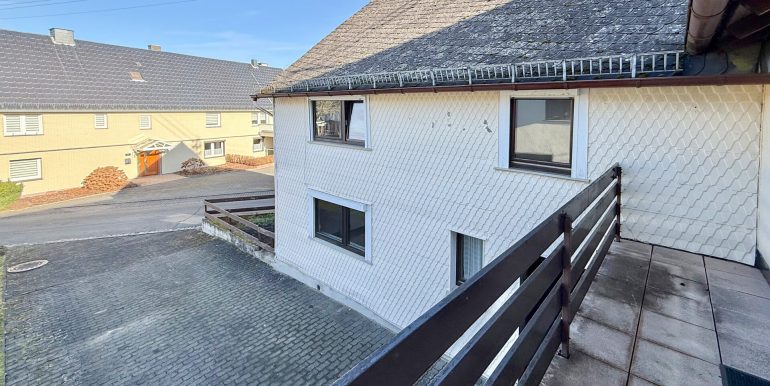 Blick auf die Einfahrt