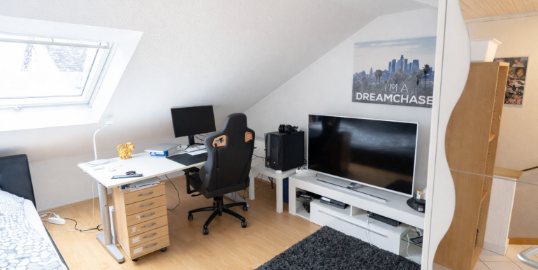 1. Schlafzimmer DG Foto I