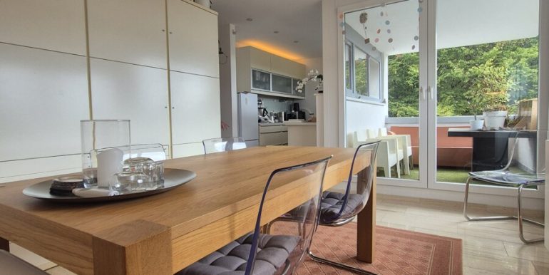 Küche, Esszimmer, ...