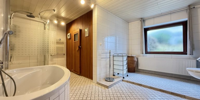 Badezimmer UG