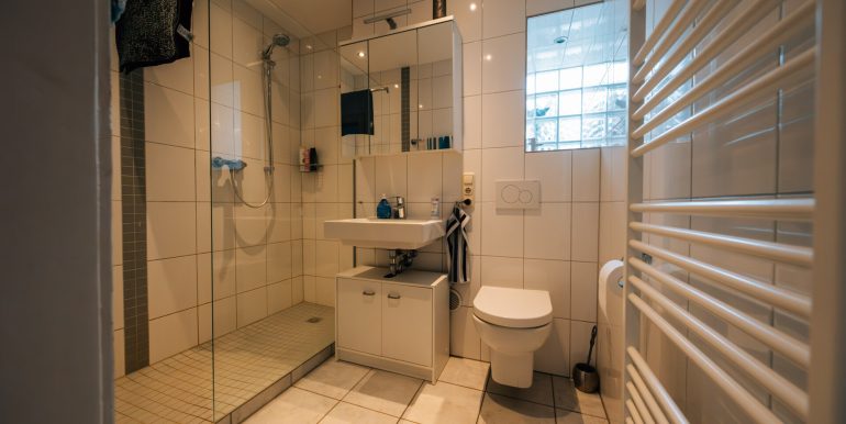 Badezimmer 1. OG rechts