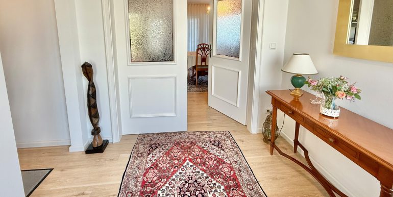 EG Diele mit Garderobe