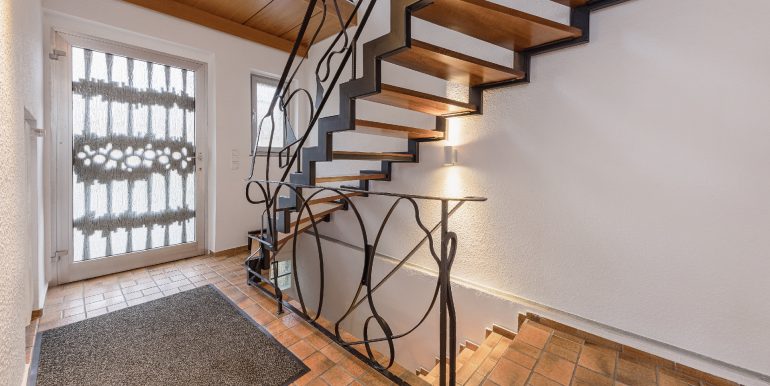 großer Eingangsbereich