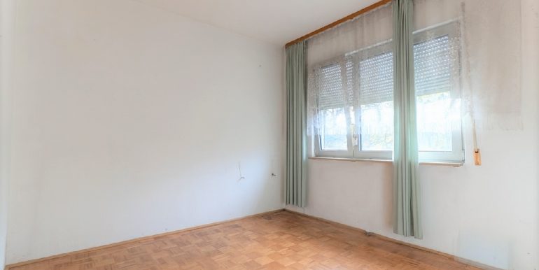 Kinder-/Arbeitszimmer im EG