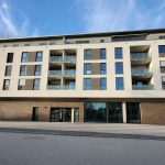 Seitliche Hausansicht