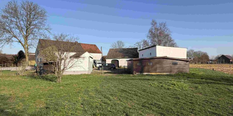 Zweifamilienhaus in Moers-Kapellen im Bauernhofstil