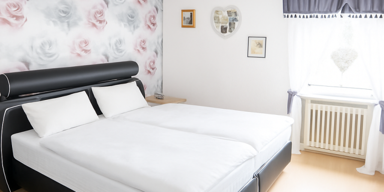 2. Schlafzimmer (WE 1)