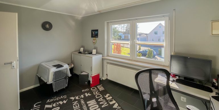 Arbeitszimmer EG