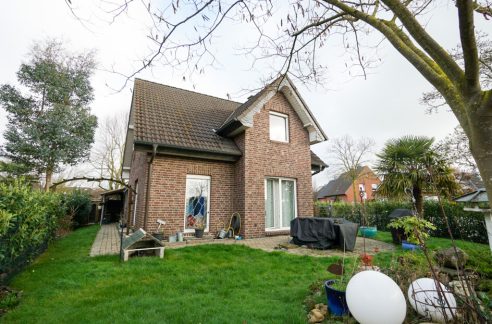 Geldern-Veert: Freistehendes EFH