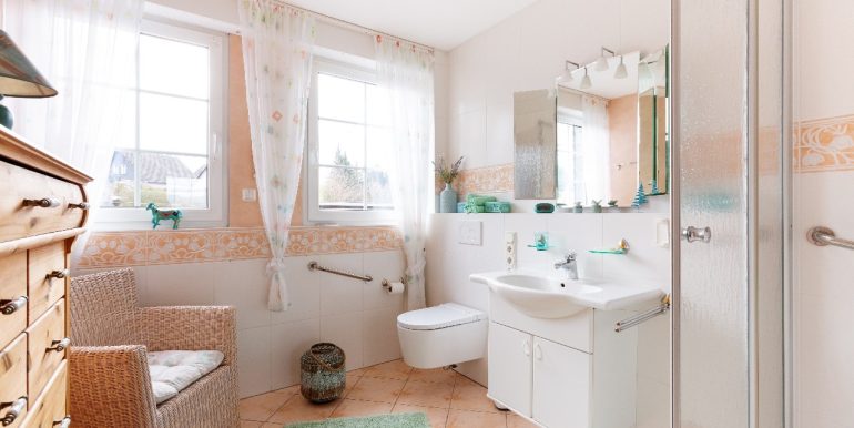 Geschmackvolles Duschbad