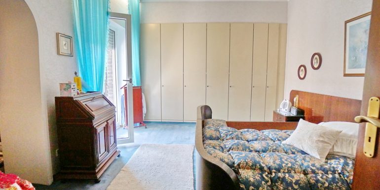 Schlafraum im OG ...