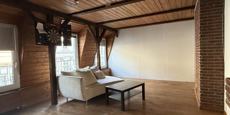 Wohnzimmer DG
