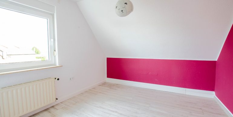Zimmer 1 OG