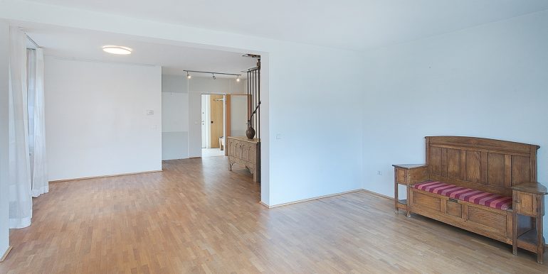 Wohnzimmer - 2. Blick