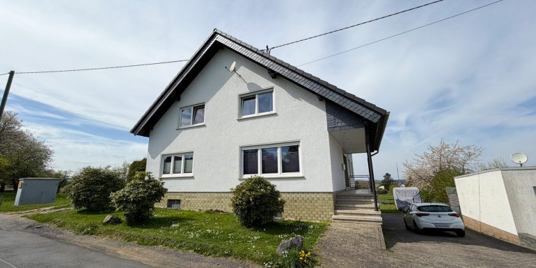 Straßenansicht