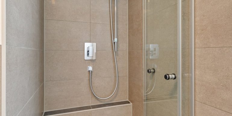 Badezimmer 2