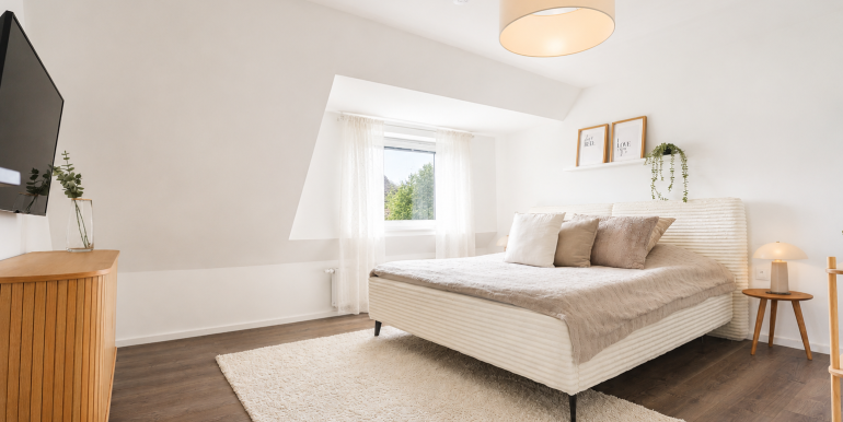 Schlafzimmer mit...