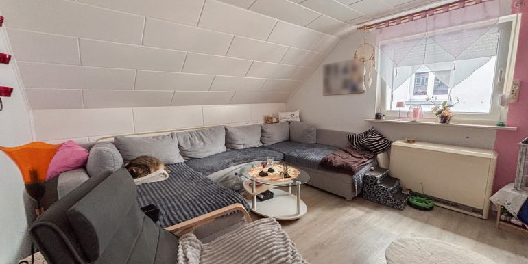 Wohnzimmer DG