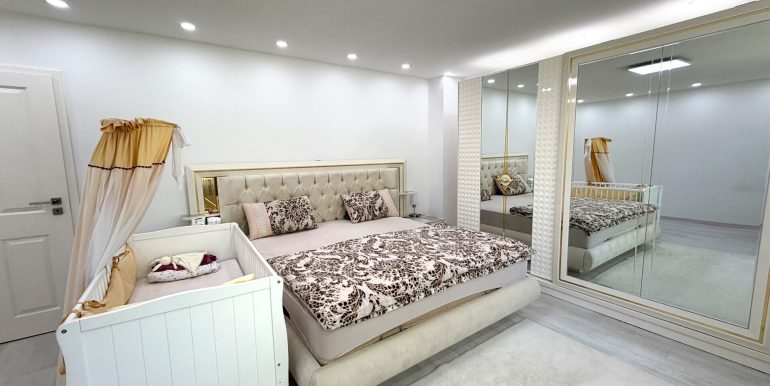 Elternschlafzimmer (OG