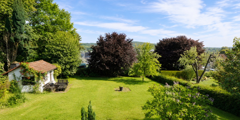 Der großzügige Garten