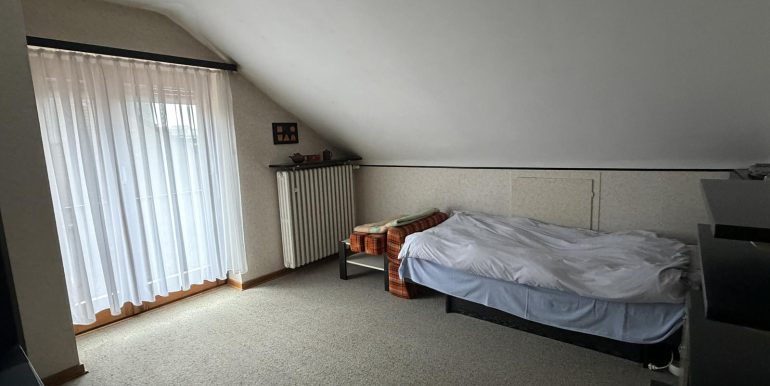 Schlafzimmer 1 DG