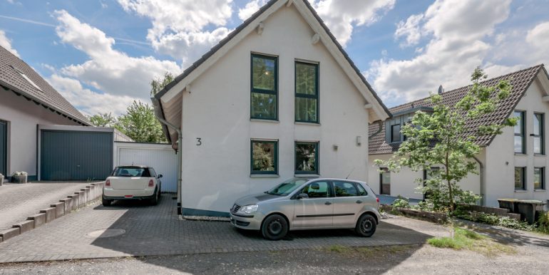 Straßenansicht