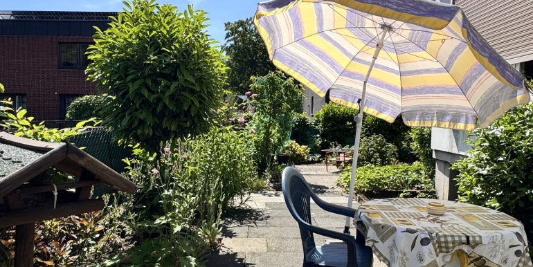 Altbau - Terrasse EG