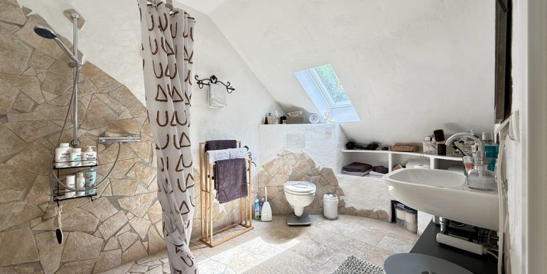 Badezimmer DG