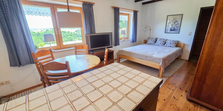 Einliegerwohnung KG