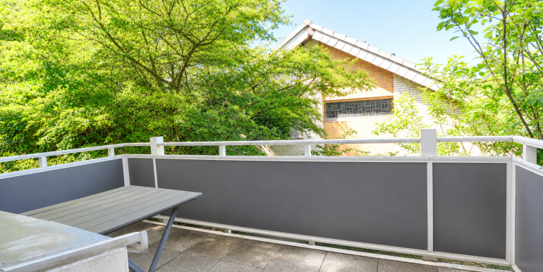 Balkon im DG