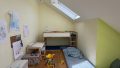 Geräumiges Kinderzimmer