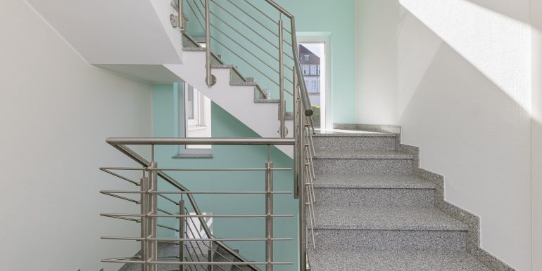 top gepflegtes Treppenhaus