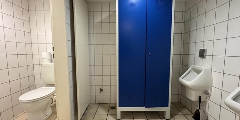 WC Herren