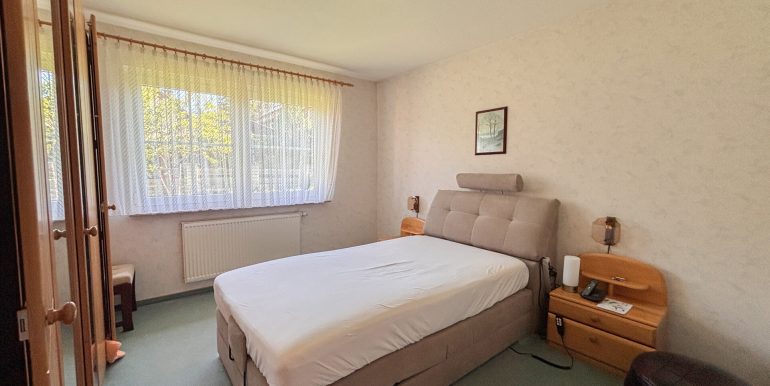 Schlafzimmer EG