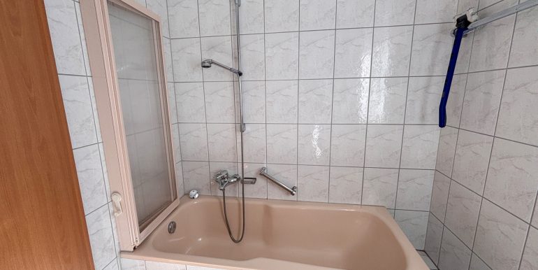 Badezimmer EG