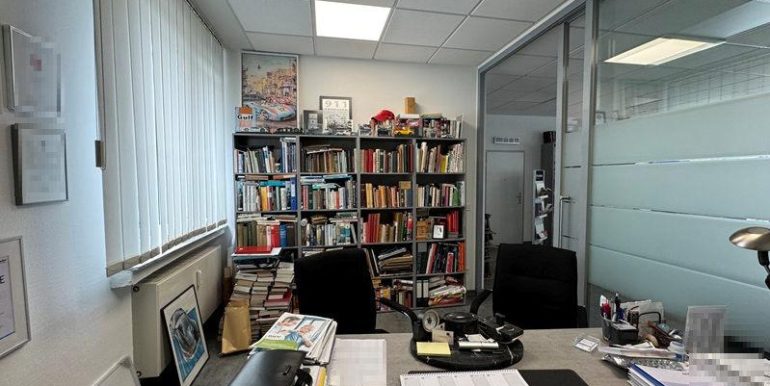 Büro