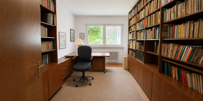Arbeitszimmer EG
