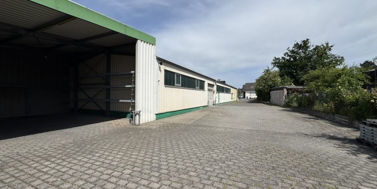 Hofbereich (2)