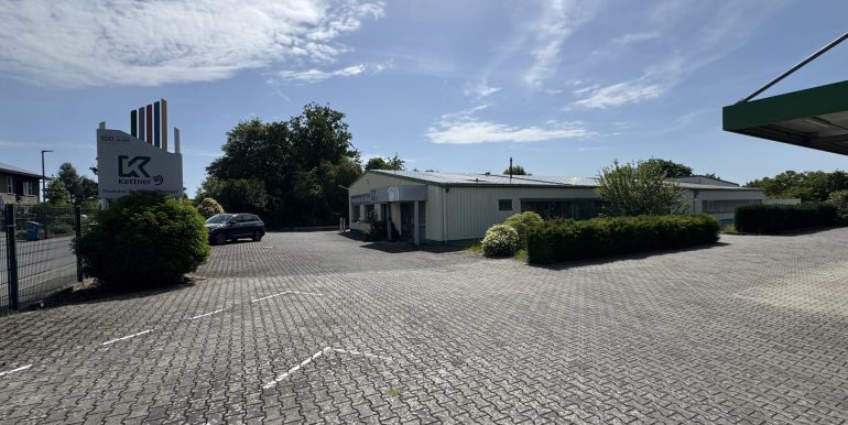 Seitenansicht Halle