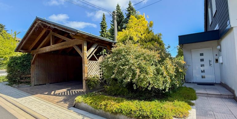Carport