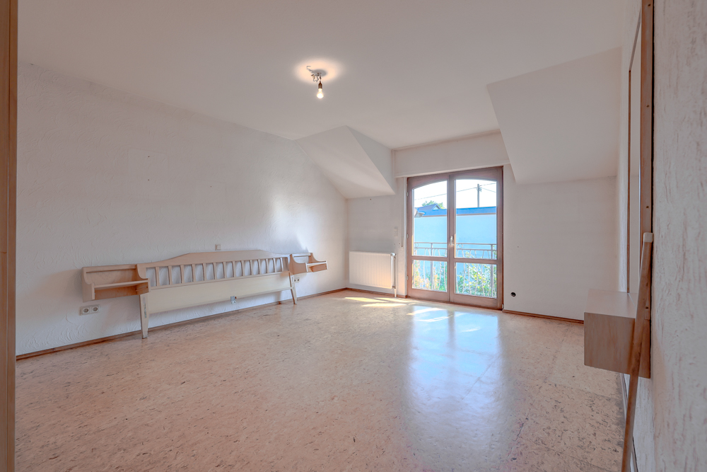 Schlafzimmer 1