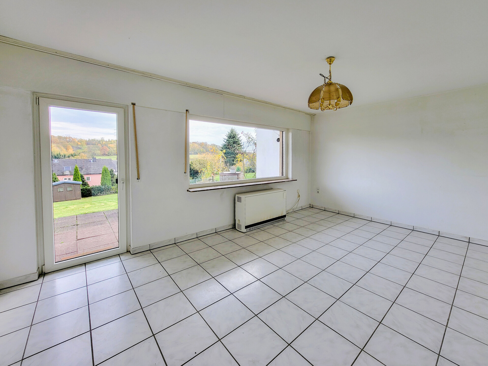 Wohnzimmer UG