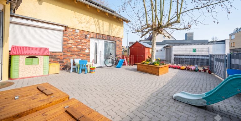 Kita Garten KI generiert