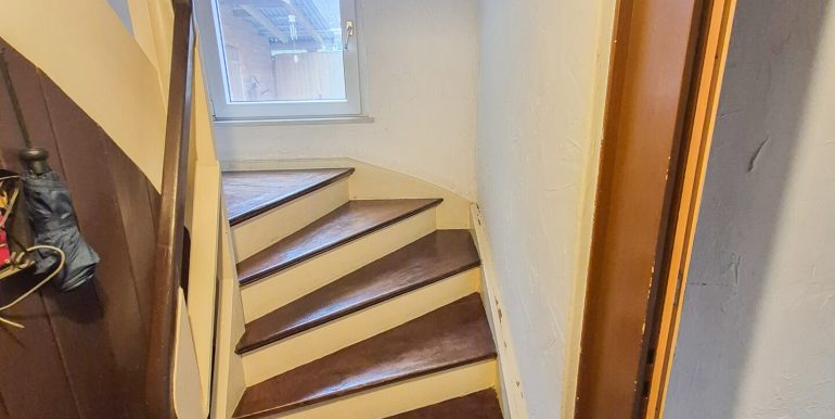 Holztreppe