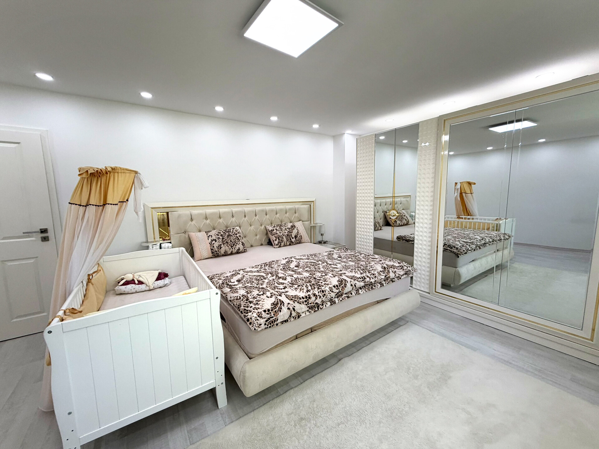 Elternschlafzimmer (OG