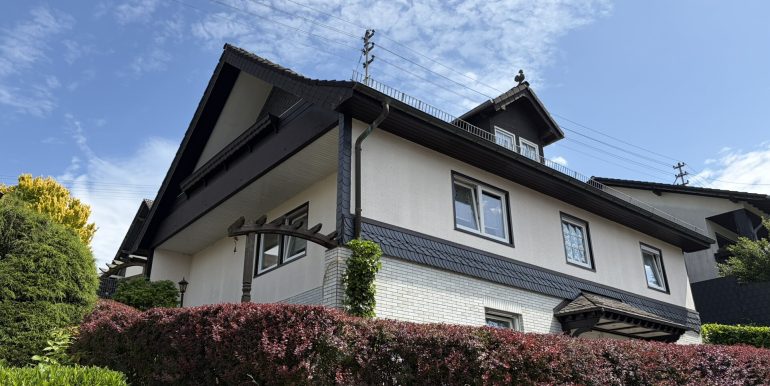 Straßenansicht